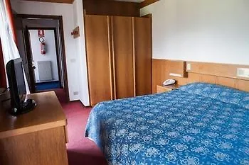 Il Catturanino 3* Мадонна-ди-Кампильо